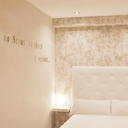 Boutique Apartment *