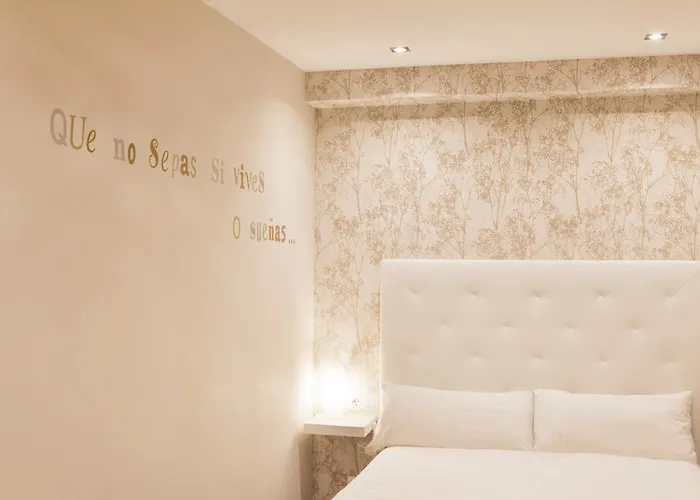 Boutique Apartment *